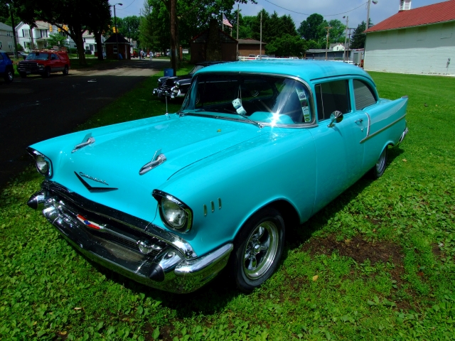 618x457 pixels (306K)